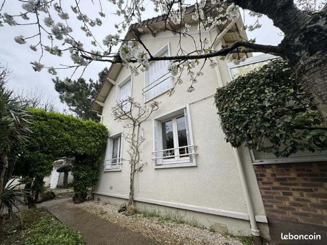 Pavillon 5 pièces 105 m²