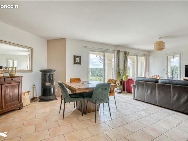 Pavillon 5 pièces 105 m²