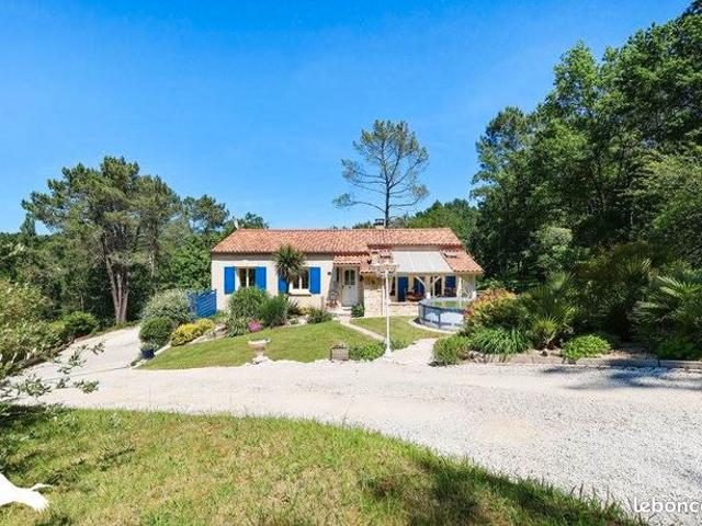 Pavillon 5 pièces 105 m²