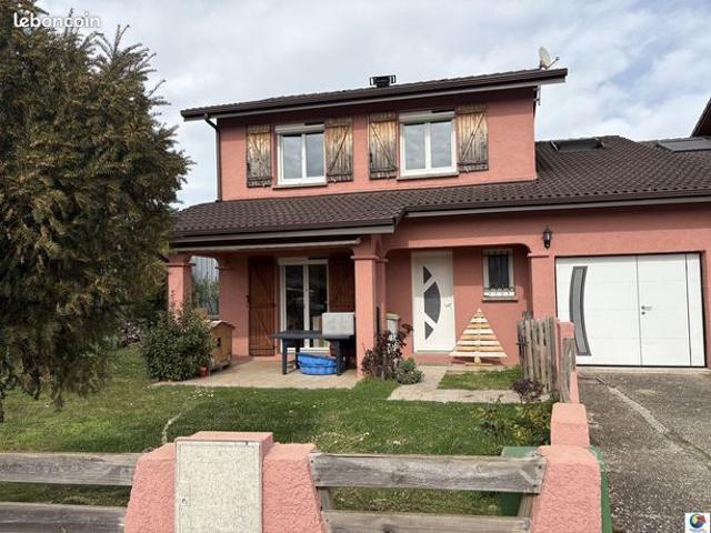 Pavillon 6 pièces 106 m²