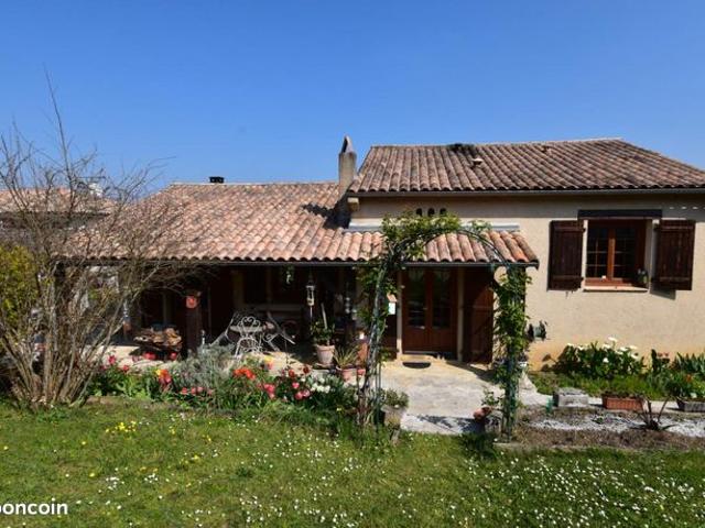 Pavillon 5 pièces 106 m²