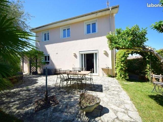 Pavillon 5 pièces 109 m²