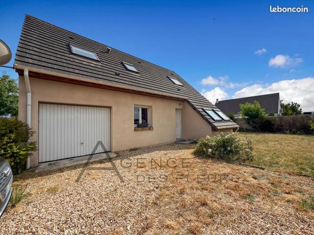 Pavillon 5 pièces 1100 m²