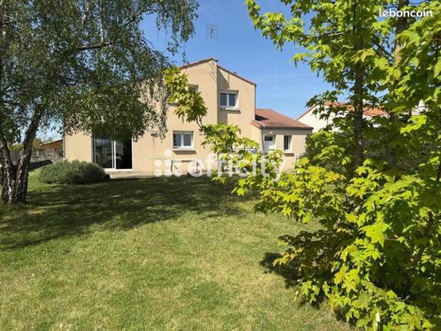 Pavillon 5 pièces 112 m²