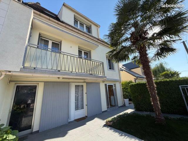 Pavillon 5 pièces 113 m²