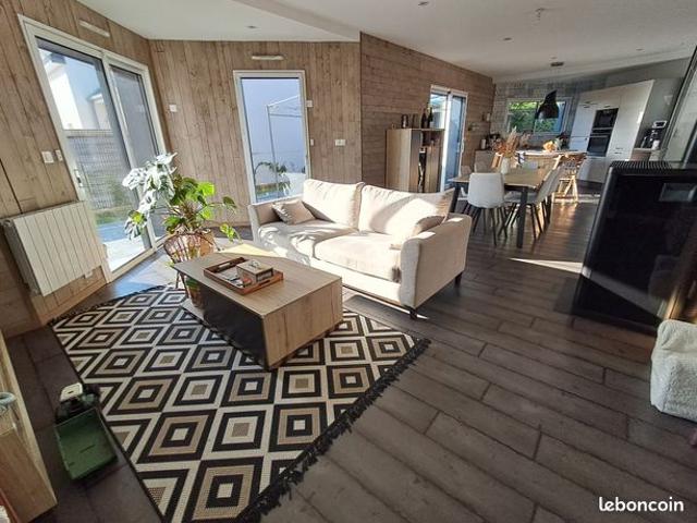 Pavillon 5 pièces 117 m²