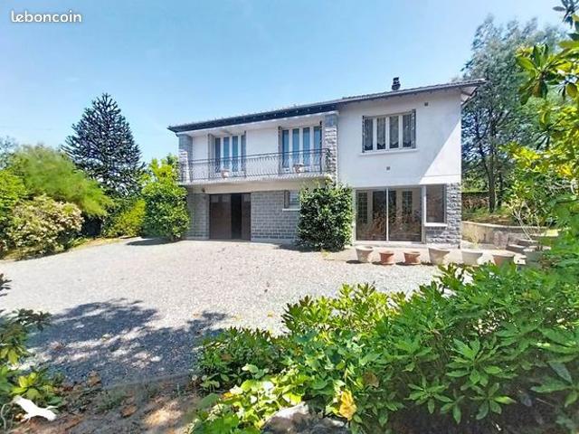 Pavillon 5 pièces 118 m²