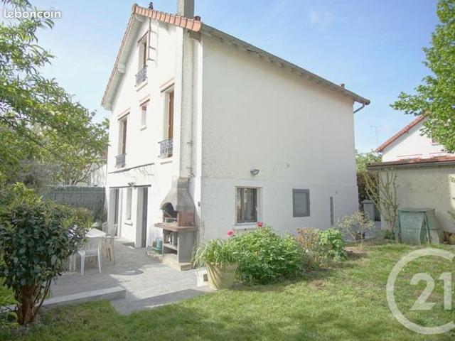 Pavillon 5 pièces 120 m²