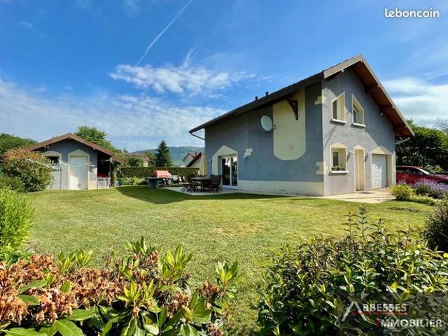 Pavillon 5 pièces 124 m²