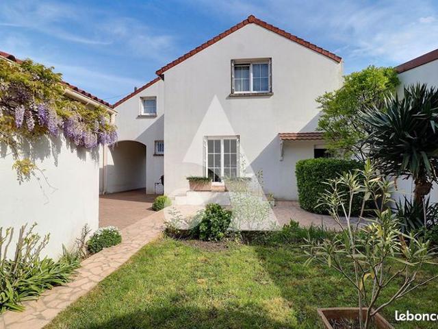 Pavillon 5 pièces 127 m²