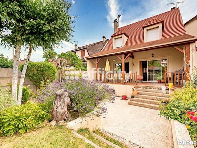 Pavillon 5 pièces 128 m²