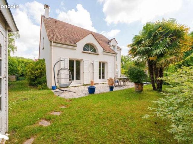 Pavillon 5 pièces 130 m²