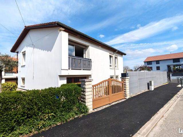 Pavillon 5 pièces 130 m²