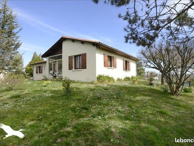 Pavillon 5 pièces 132 m²