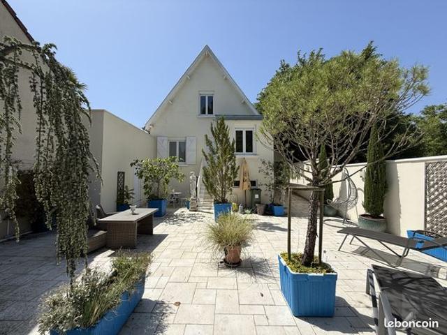 Pavillon 5 pièces 134 m²