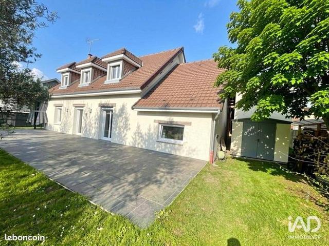 Pavillon 5 pièces 136 m²