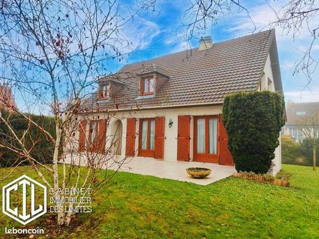 Pavillon 5 pièces 143 m²