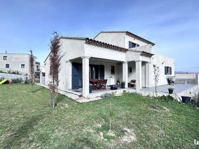 Pavillon 5 pièces 143 m²