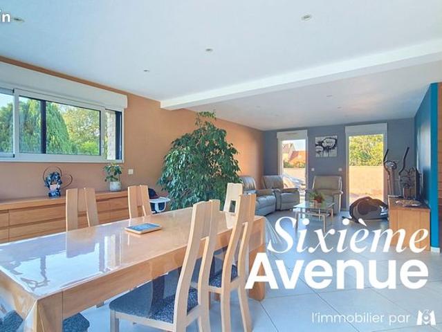 Pavillon 5 pièces 144 m²