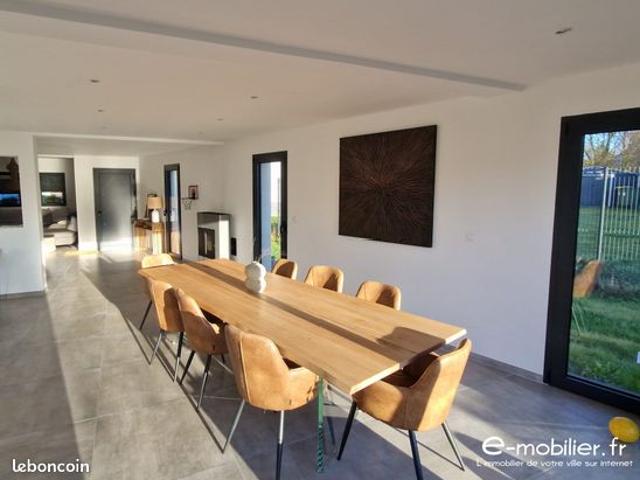 Pavillon 5 pièces 145 m²