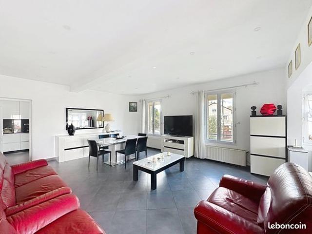 Pavillon 5 pièces 150 m²