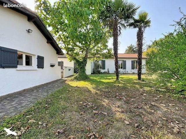 Pavillon 5 pièces 150 m²