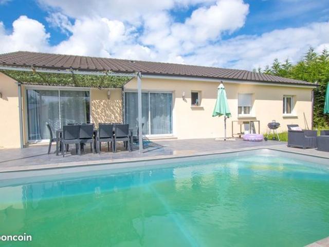 Pavillon 5 pièces 151 m²