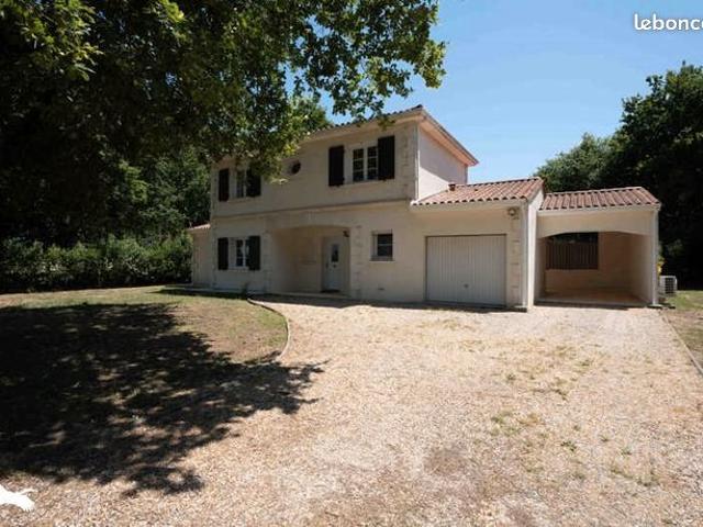 Pavillon 5 pièces 152 m²
