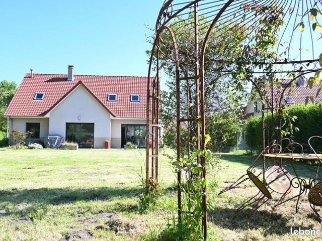 Pavillon 5 pièces 154 m²