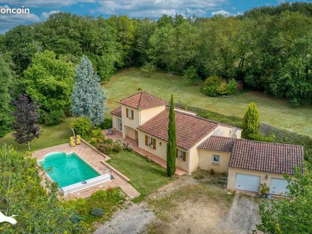 Pavillon 5 pièces 162 m²