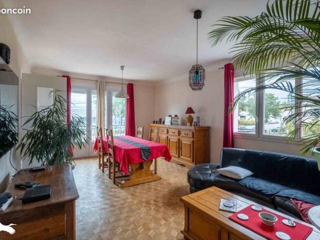 Pavillon 5 pièces 172 m²
