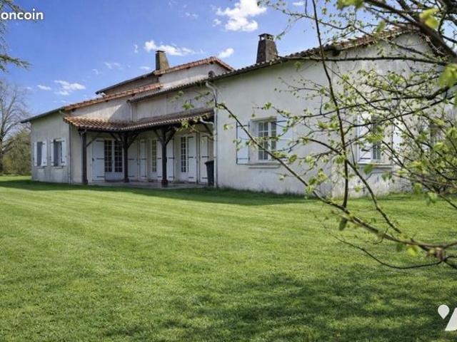 Pavillon 5 pièces 189 m²