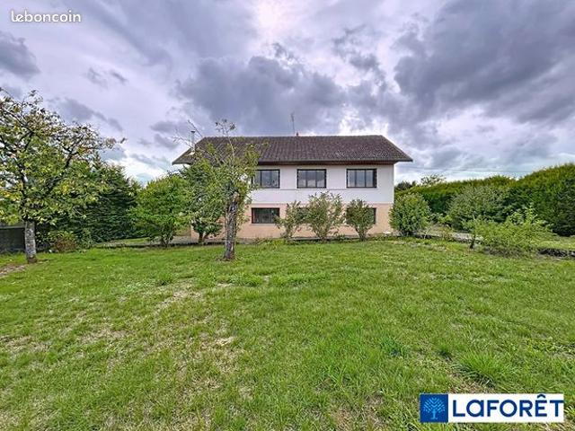 Pavillon 5 pièces 194 m²