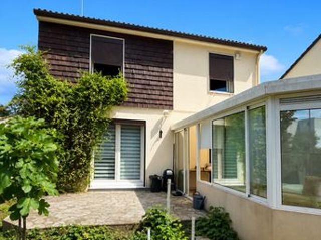 Pavillon 6 pièces 93 m²