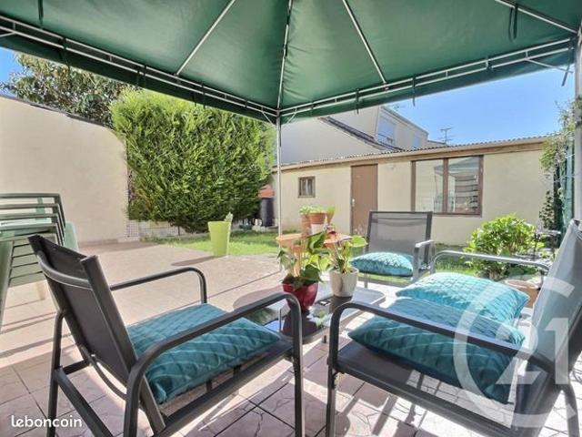 Pavillon 6 pièces 102 m²