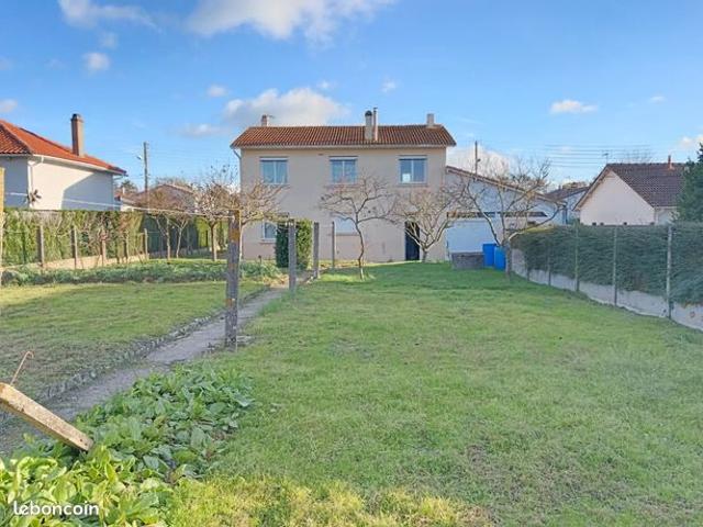 Pavillon 6 pièces 102 m²
