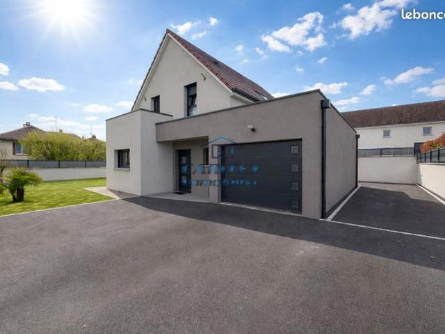 Pavillon 6 pièces 105 m²