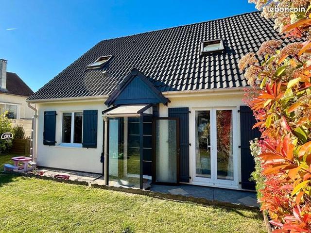 Pavillon 6 pièces 106 m²