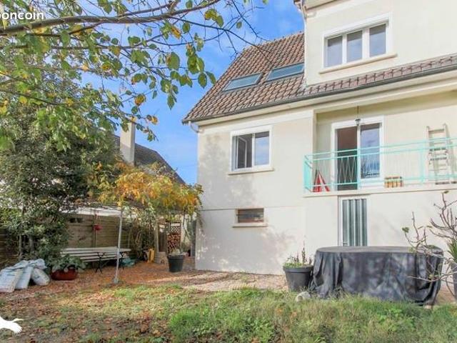 Pavillon 6 pièces 107 m²