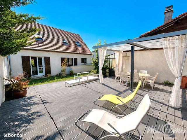 Pavillon 6 pièces 110 m²