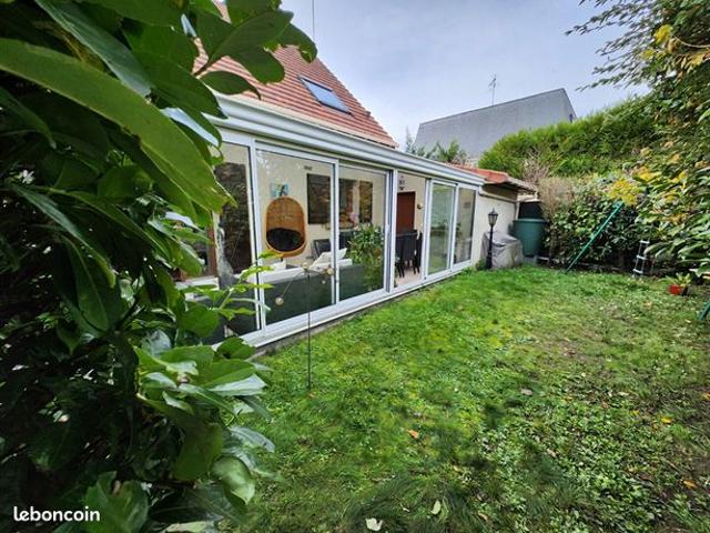 Pavillon 6 pièces 110 m²