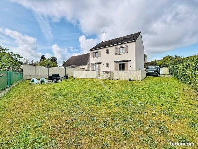 Pavillon 6 pièces 110 m²