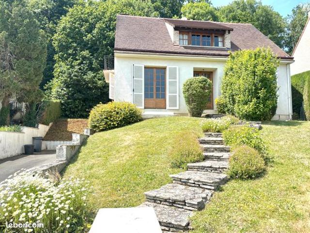 Pavillon 6 pièces 111 m²