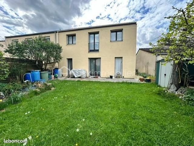Pavillon 6 pièces 113 m²