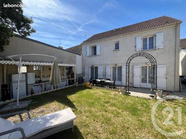 Pavillon 6 pièces 117 m²
