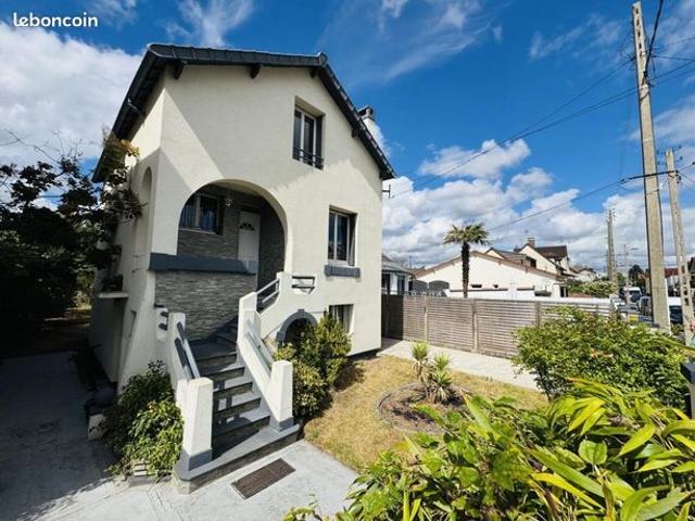 Pavillon 6 pièces 119 m²