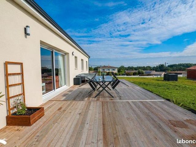Pavillon 6 pièces 120 m²