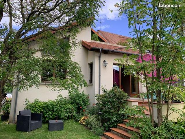 Pavillon 6 pièces 120 m²