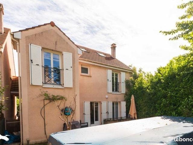 Pavillon 6 pièces 120 m²