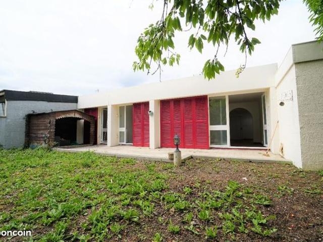 Pavillon 6 pièces 121 m²